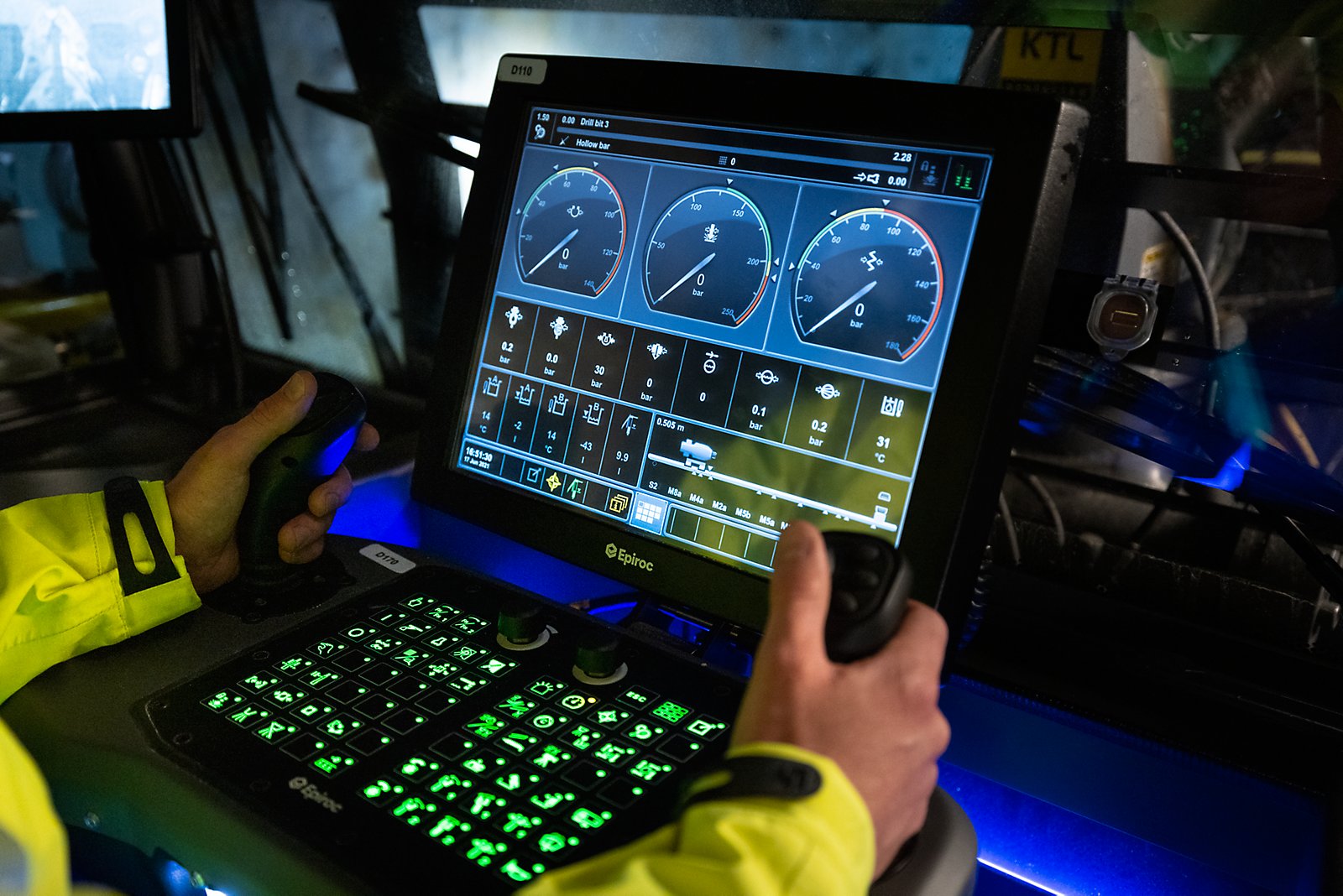 RCS Trainer - 6