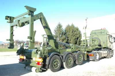 Isoli APS semirimorchio - Sistema scarrabile a 3 assi - 4