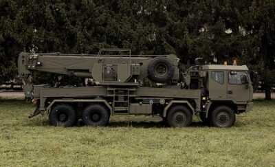 Gru telescopica militare montata su autocarro M300 - 4