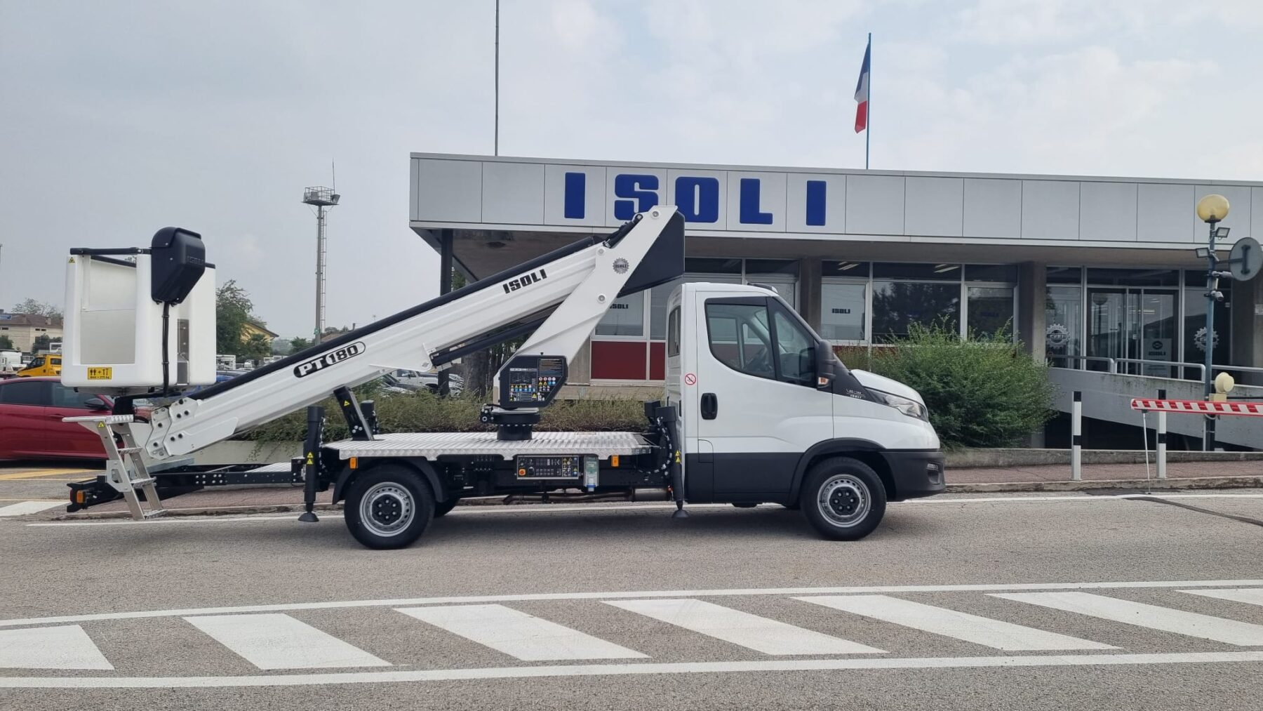 Camion con Cestello Telescopico 180mt PT18E - 8