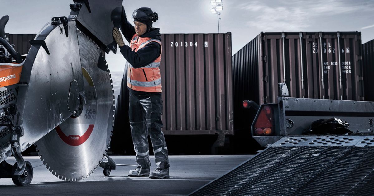 Husqvarna Construction lancia una nuova e versatile gamma di dischi diamantati per tagliasuolo.