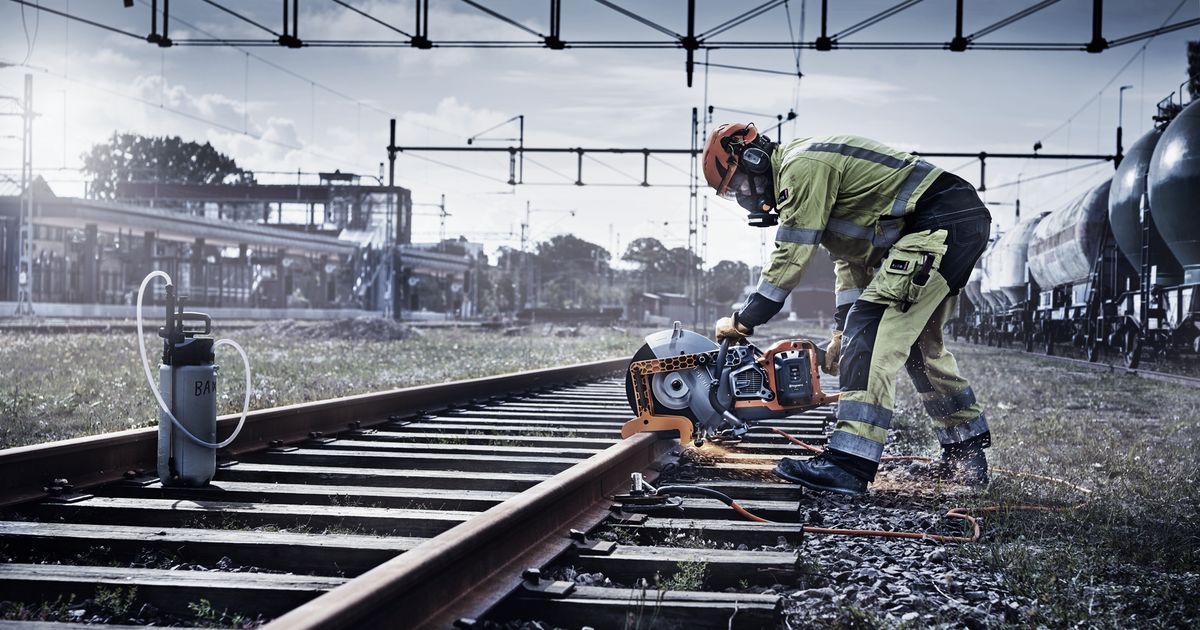 K1 PACE Rail - Progettata per i lavori su rotaie