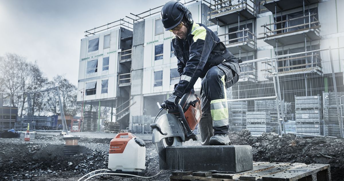 Le iconiche mototroncatrici per i professionisti dell'edilizia