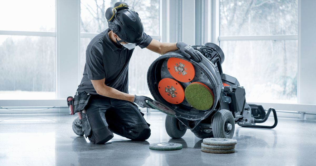 Selezionare l'utensile per la levigatura dei pavimenti Husqvarna Construction