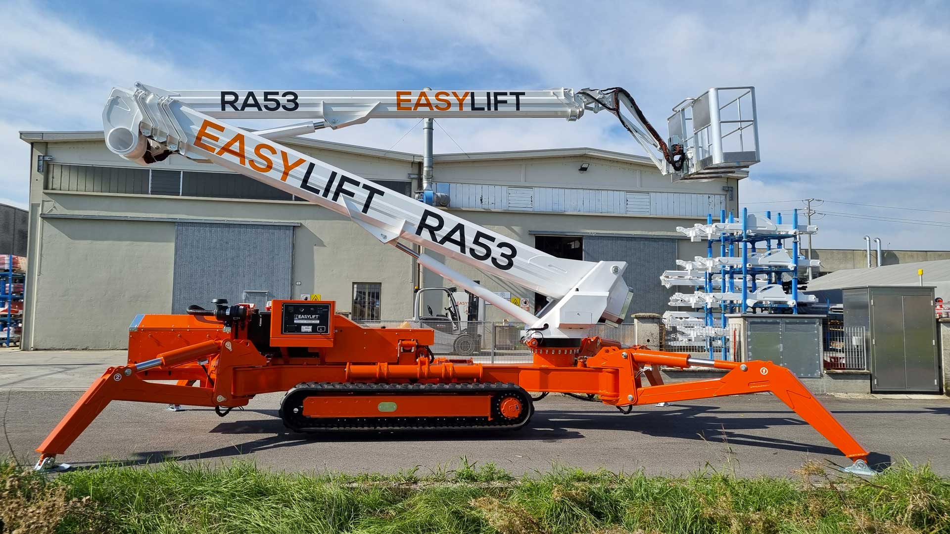 RA53: Piattaforma Ragno Cingolato da 52,40 metri | Easy Lift