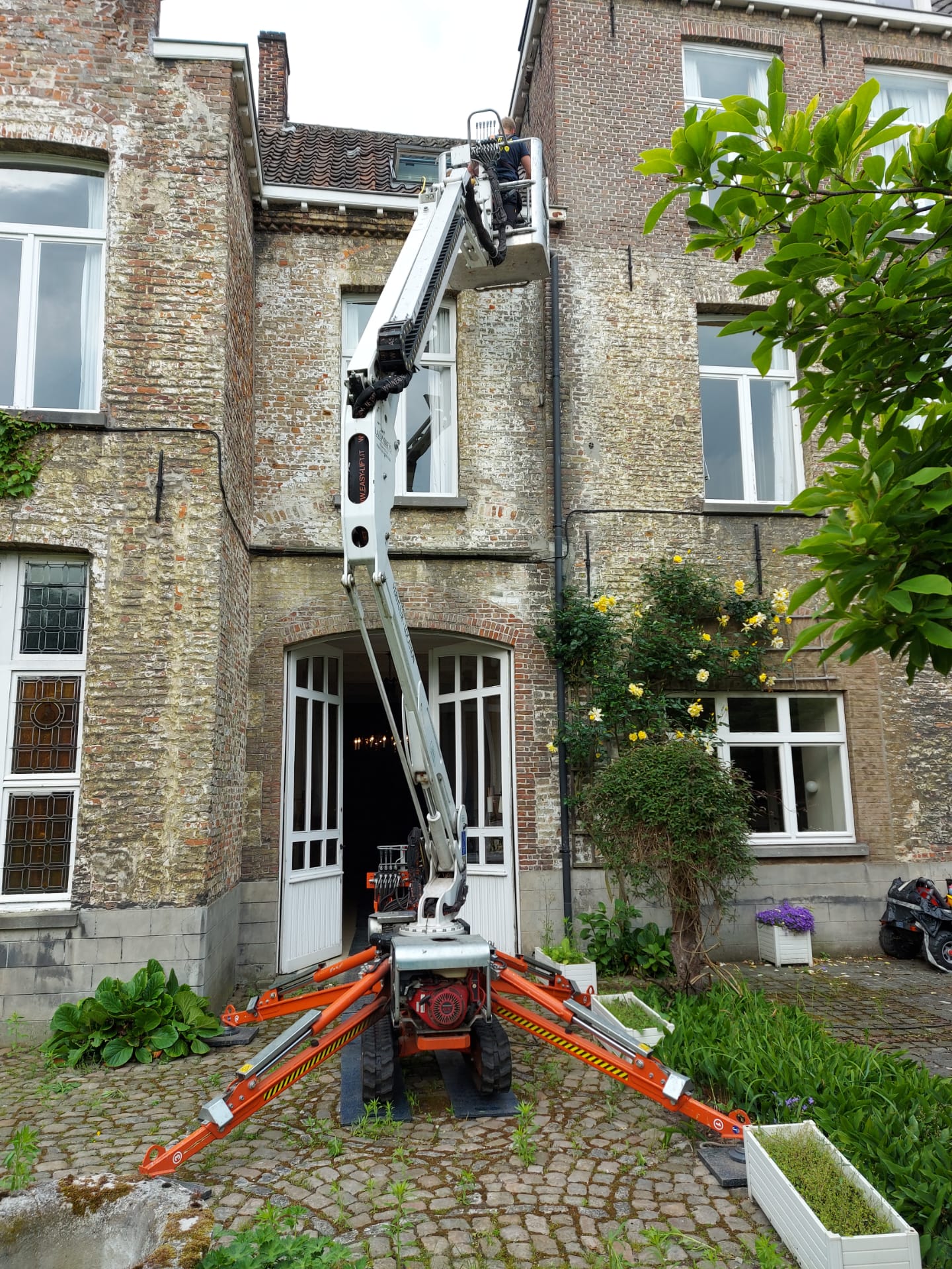 R160: Piattaforma Ragno Cingolato da 15,60 metri | Easy Lift - 4