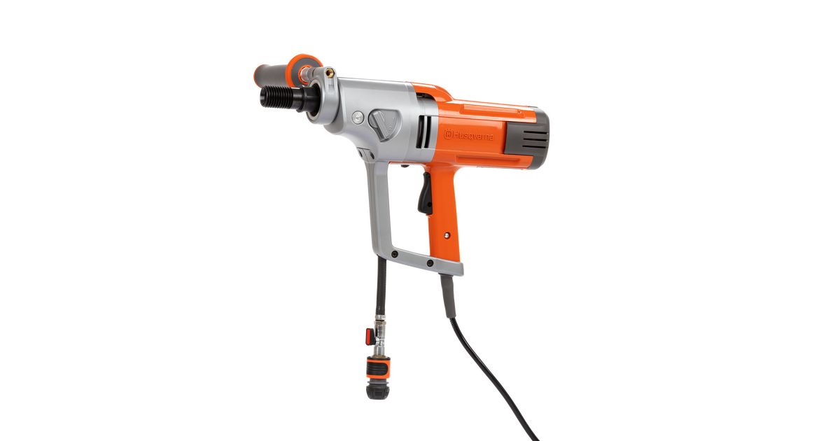 Husqvarna DM 230